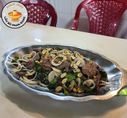 Bò Tái Chanh